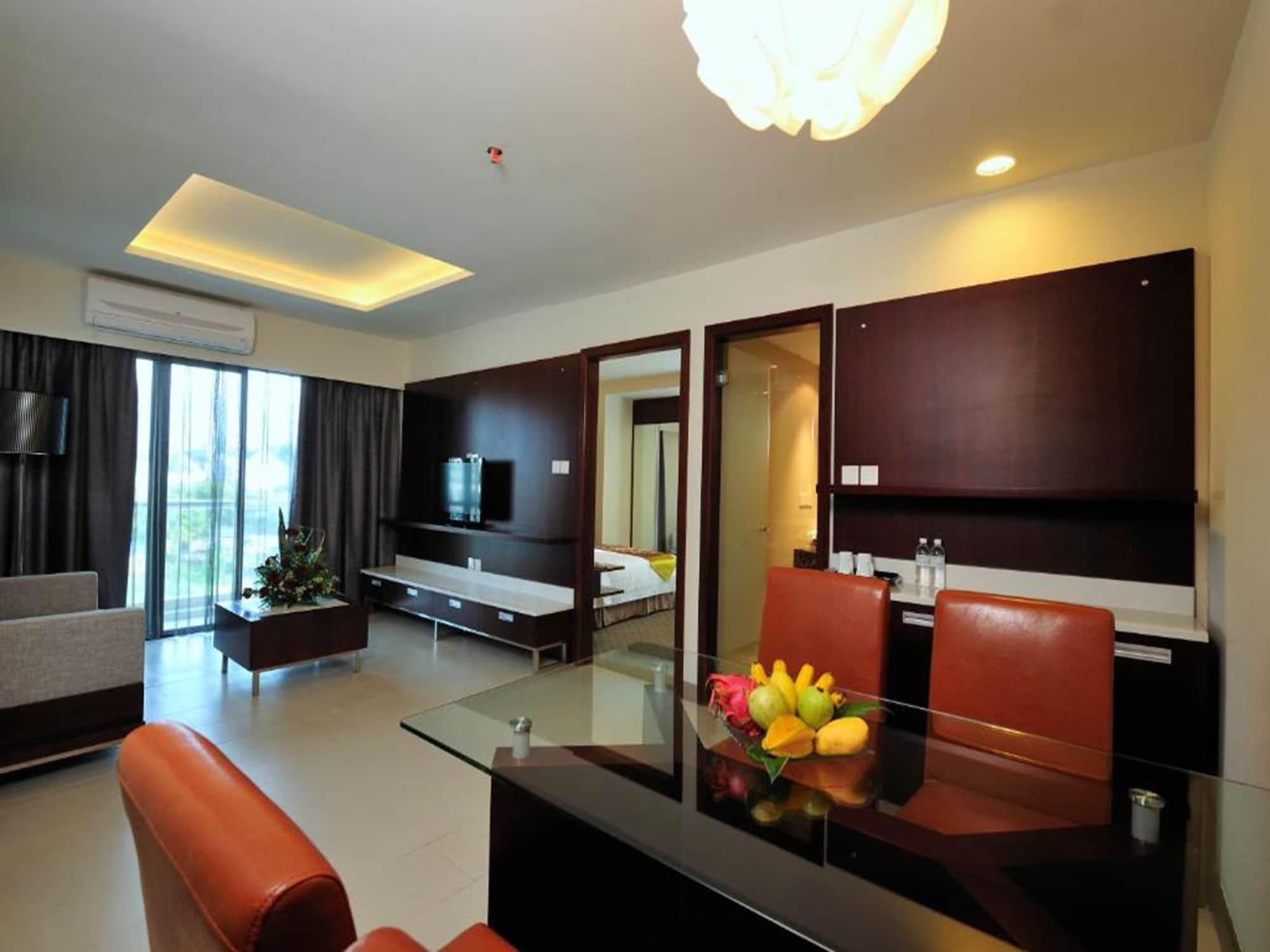 Ming Garden Hotel & Residences Kota Kinabalu Extérieur photo