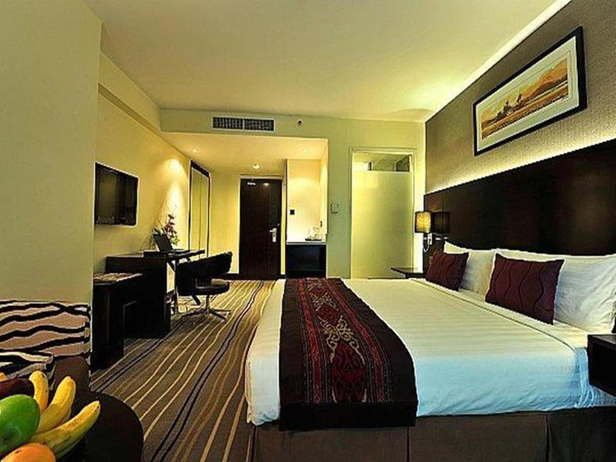 Ming Garden Hotel & Residences Kota Kinabalu Extérieur photo