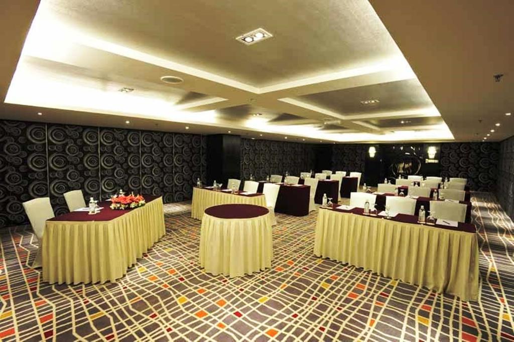 Ming Garden Hotel & Residences Kota Kinabalu Extérieur photo